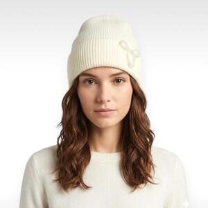 Lulus White Pearl Bow Knit Beanie Hat NWT One Size